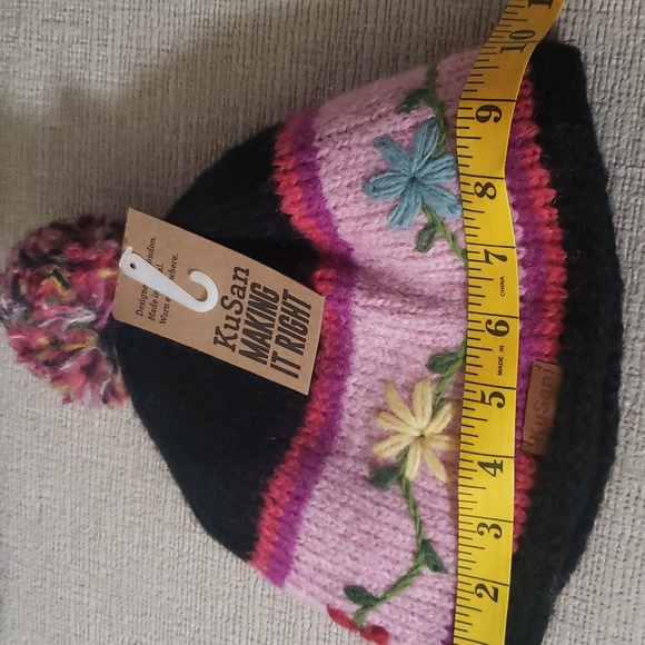 Ku San Multicolor Beanie - Picture 10 of 10